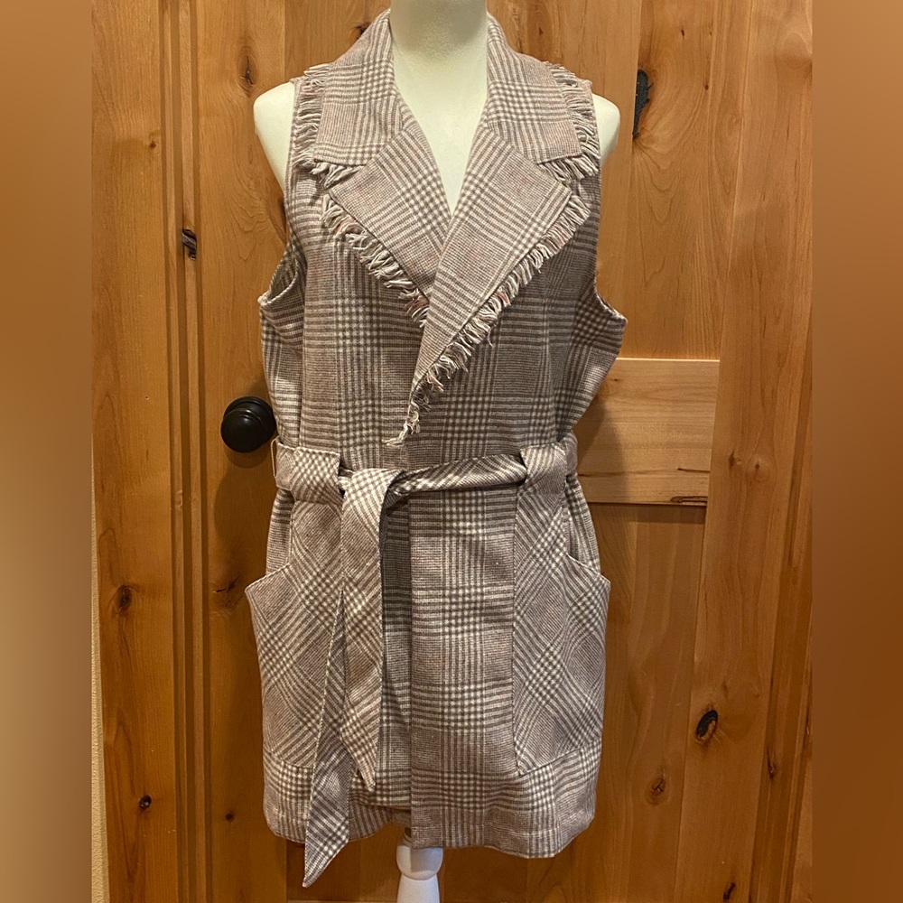 DEMOCRACY WOMENS size L large Plaid Sleeveless Vest with Belt